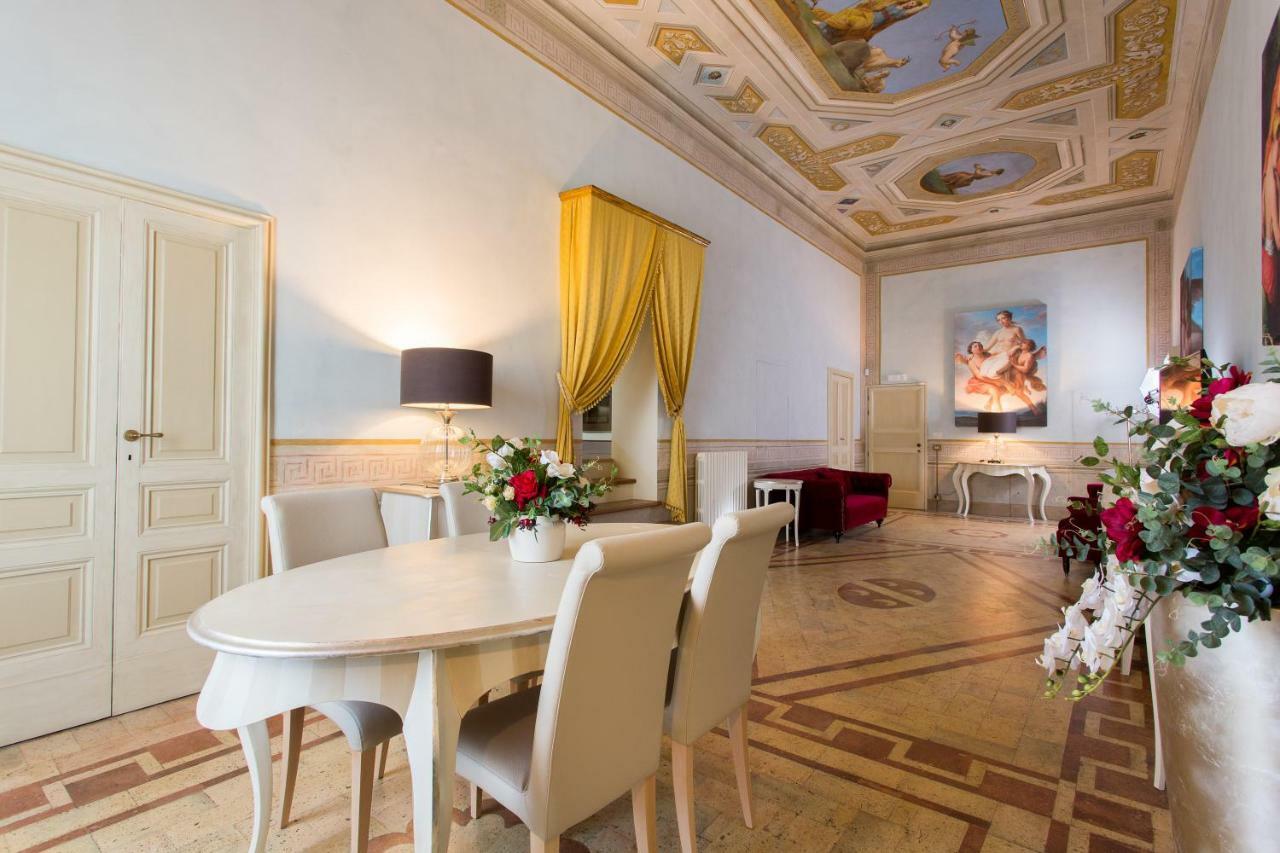 산세베리노마르케 Palazzo Gentili 아파트 외부 사진